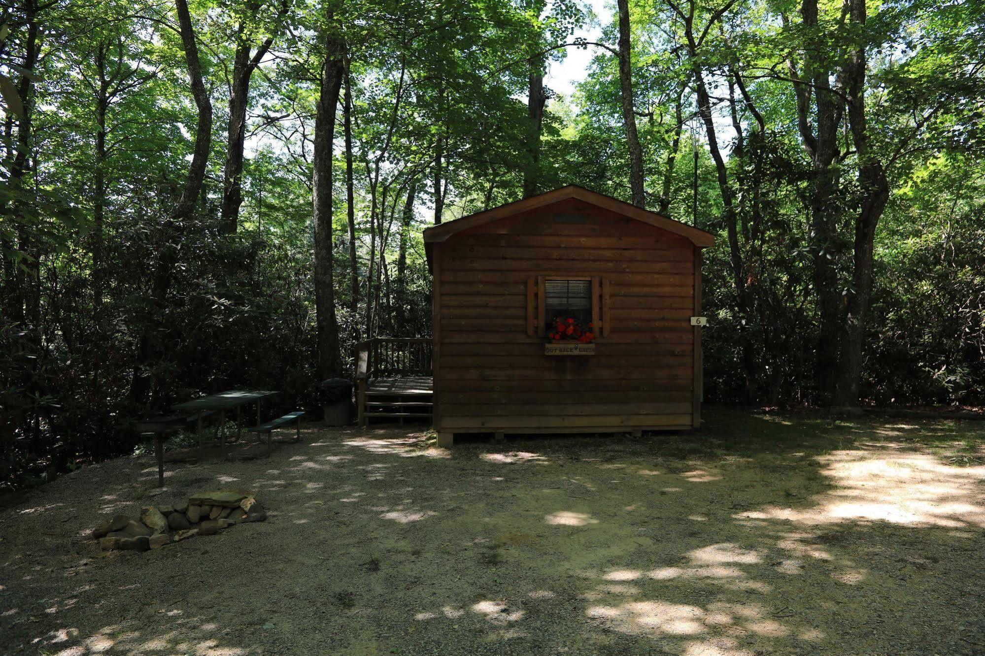 Linville Falls Campground, Rv Park, And Cabins Eksteriør bilde