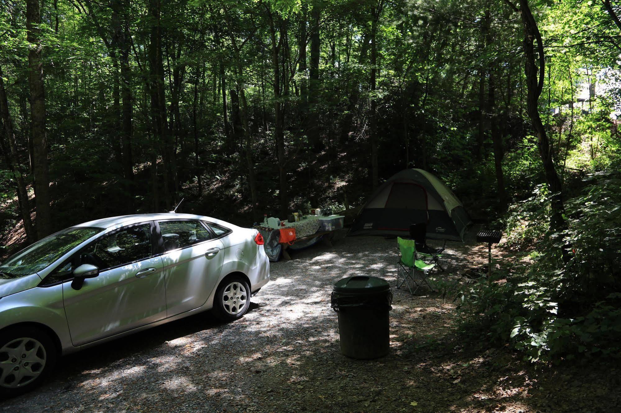 Linville Falls Campground, Rv Park, And Cabins Eksteriør bilde