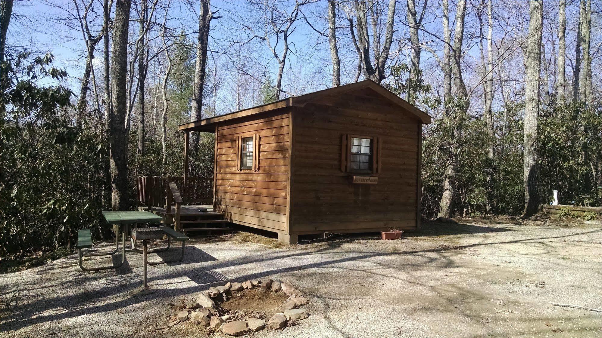 Linville Falls Campground, Rv Park, And Cabins Eksteriør bilde