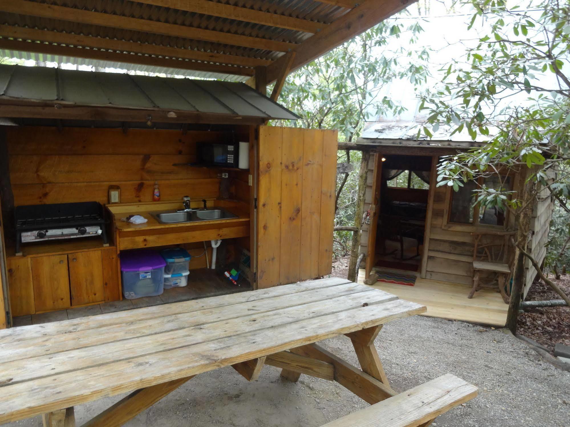 Linville Falls Campground, Rv Park, And Cabins Eksteriør bilde